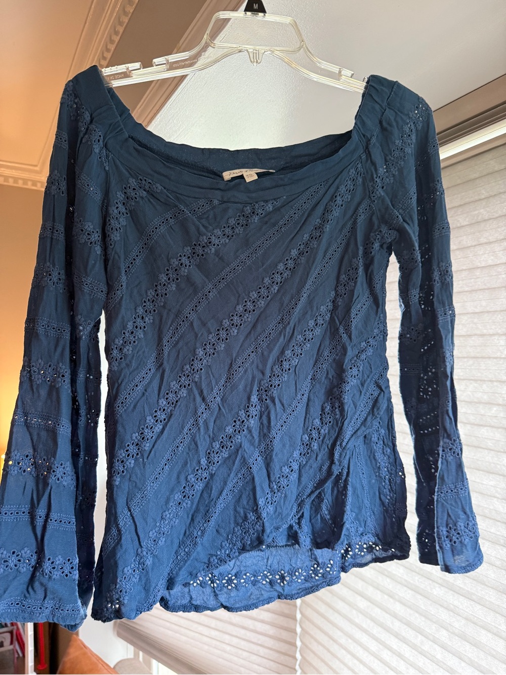 Flowers of Romance Navy Eyelet Embroidered Peasant Top Sz XS Boho Fairy